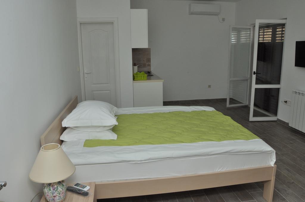 Apartments La Dolce Vita Херцег-Нови Экстерьер фото