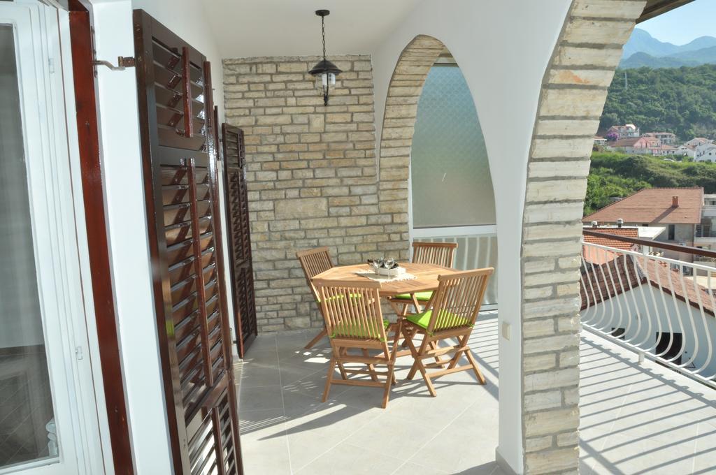 Apartments La Dolce Vita Херцег-Нови Экстерьер фото